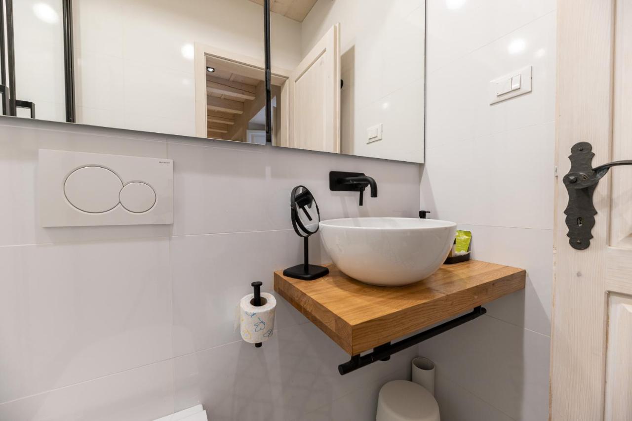 Superior 1 Bedroom Apartment Gabriela Next To Buza Beach ドゥブロブニク エクステリア 写真