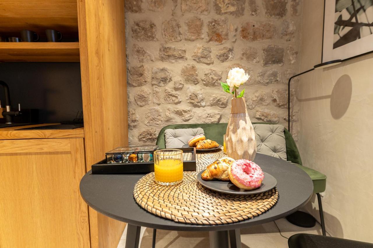 Superior 1 Bedroom Apartment Gabriela Next To Buza Beach ドゥブロブニク エクステリア 写真