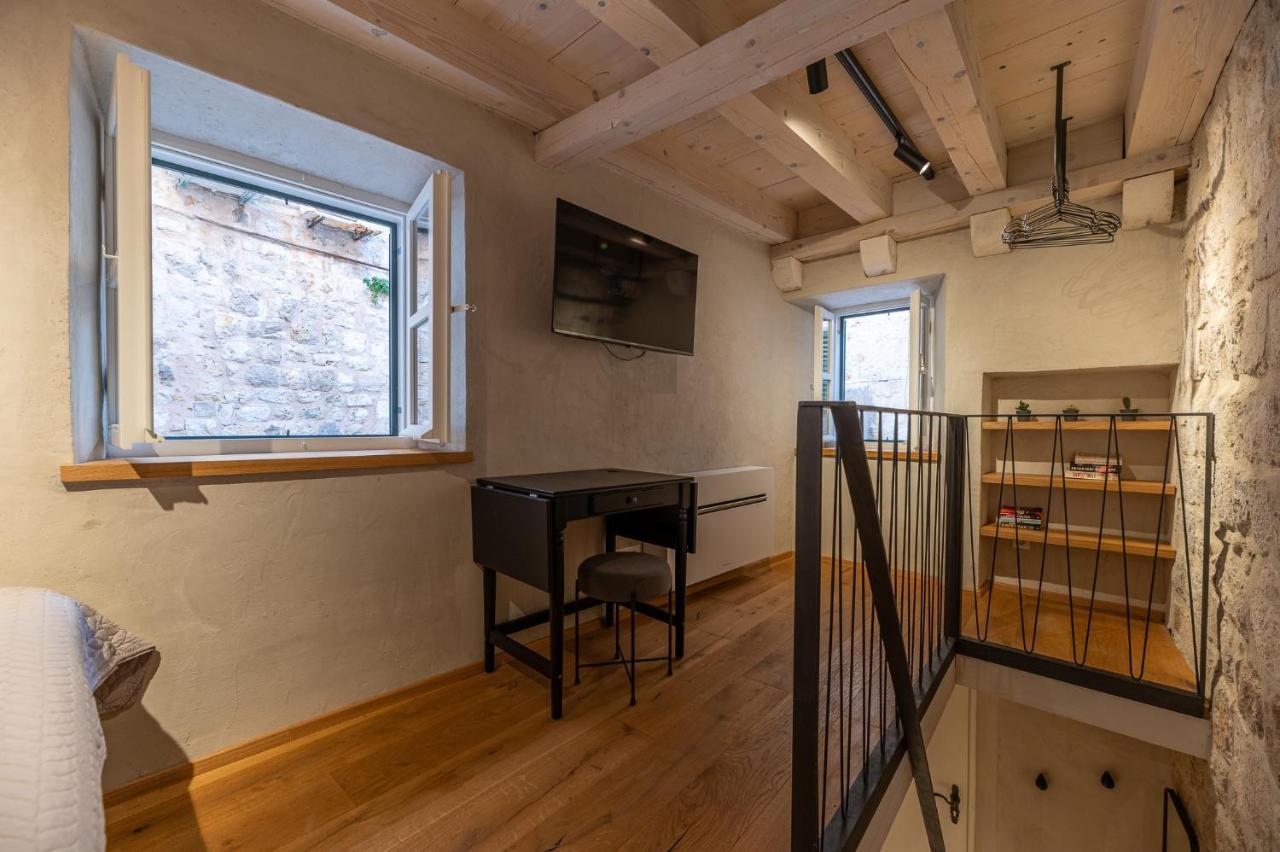 Superior 1 Bedroom Apartment Gabriela Next To Buza Beach ドゥブロブニク エクステリア 写真